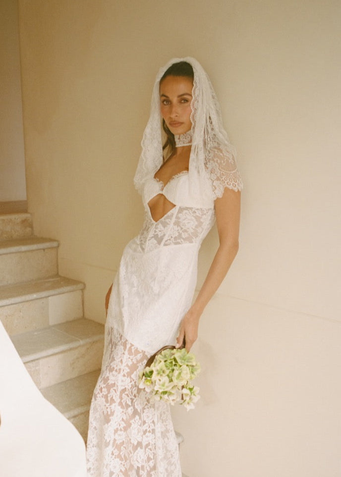 LUCINDA MINI VEIL