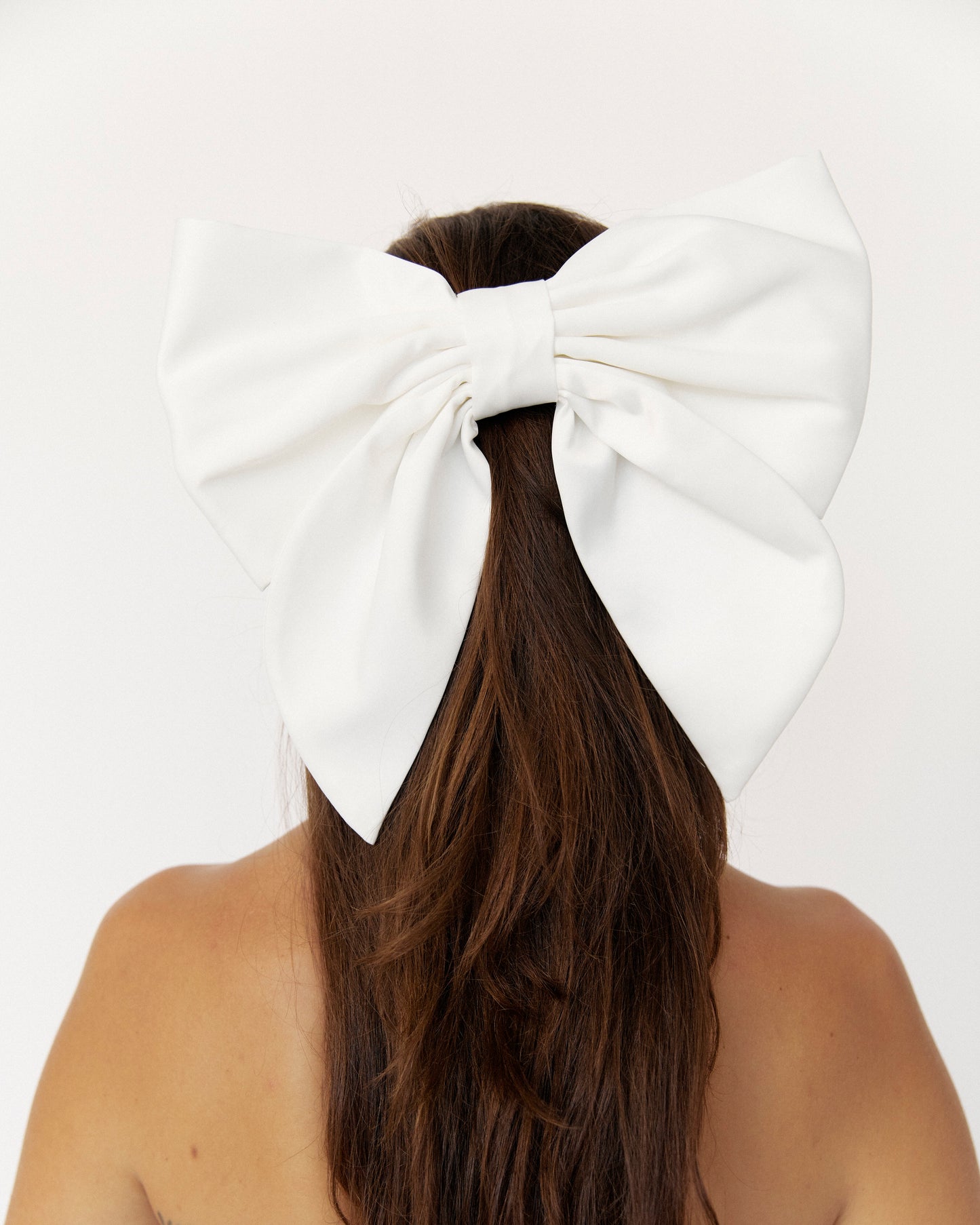CELIA BOW