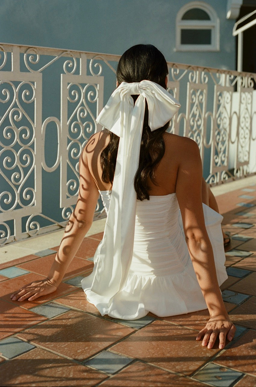 GISELLE BOW