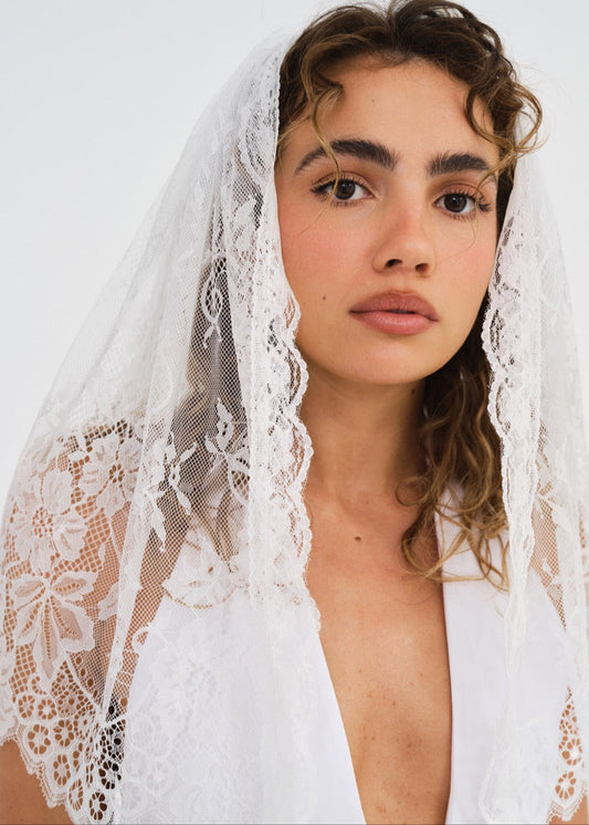 LUCINDA MINI VEIL